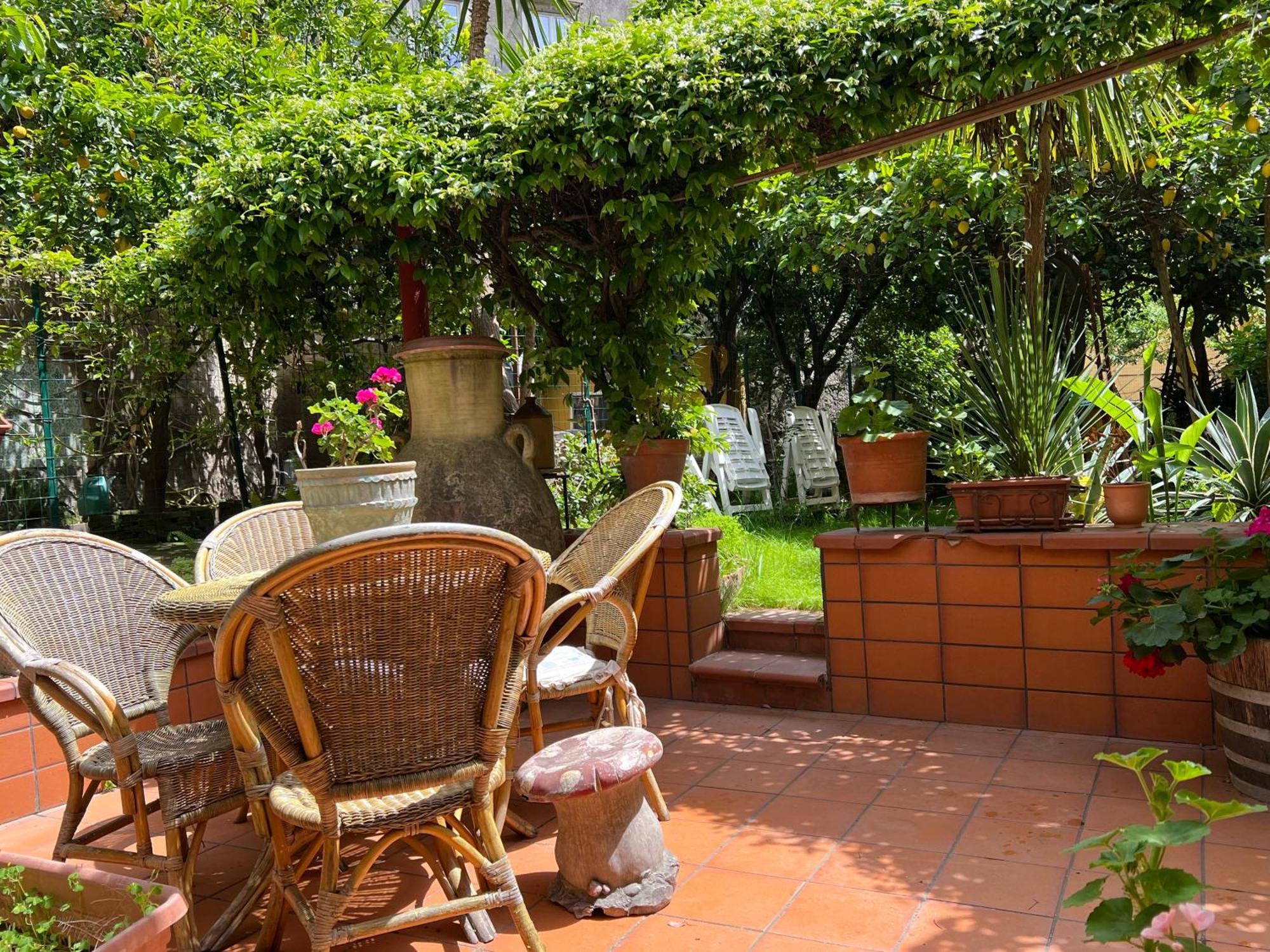 La Limonaia Di Chiaia Daire Napoli Dış mekan fotoğraf